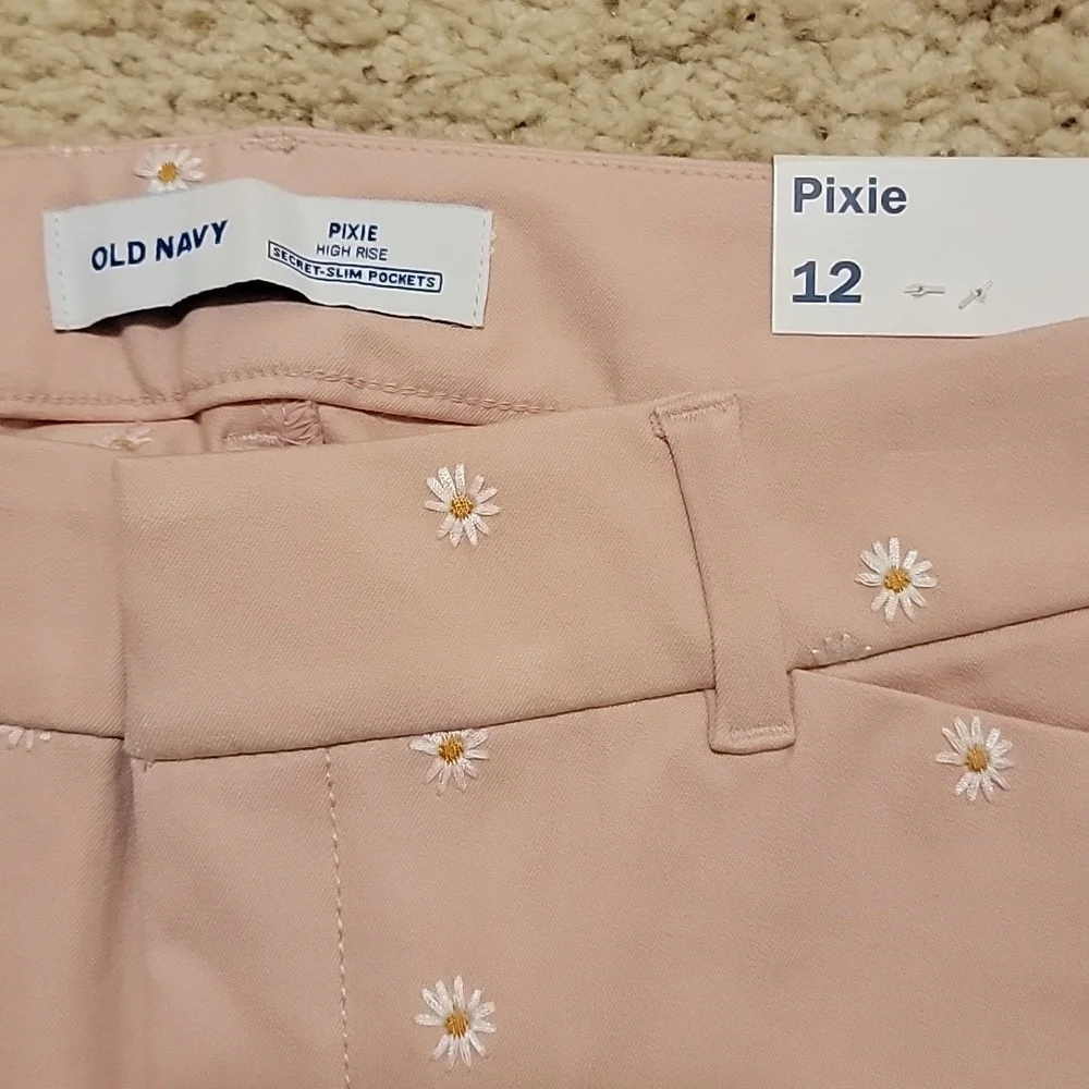 Old Navy Pink Skinny Pants with Floral Embroidery - Picture 7 of 11